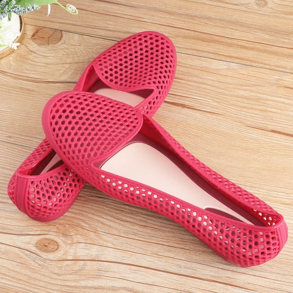 Hemoton Beach Shoes Breathable Cool Durable Simple Hollow Plastic Shallow Flat Leisure Shoes for Outdoor (Red, 36 Yard)
