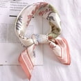 thumbnail image 3 of Pañuelo tacto seda Pañuelo cuadrado de raso de tamaño mediano para mujer, 3 of 5