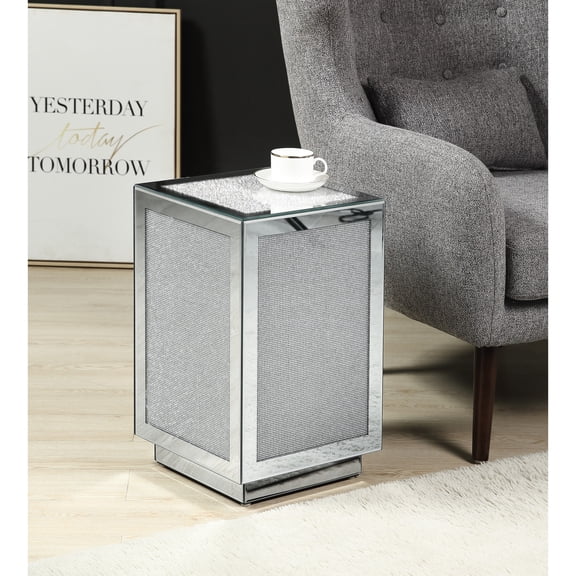 Faux Diamond Accents on Mirror / Attractive for Any Decor
