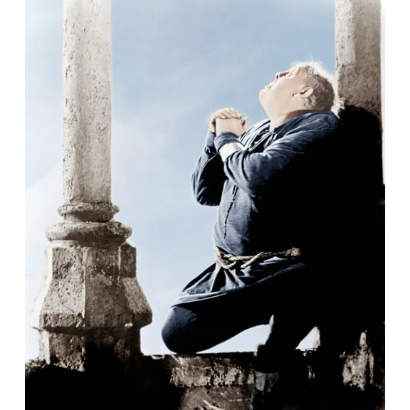 The Hunchback Of Notre Dame Charles Laughton 1939 Photo Print (16 x 20)