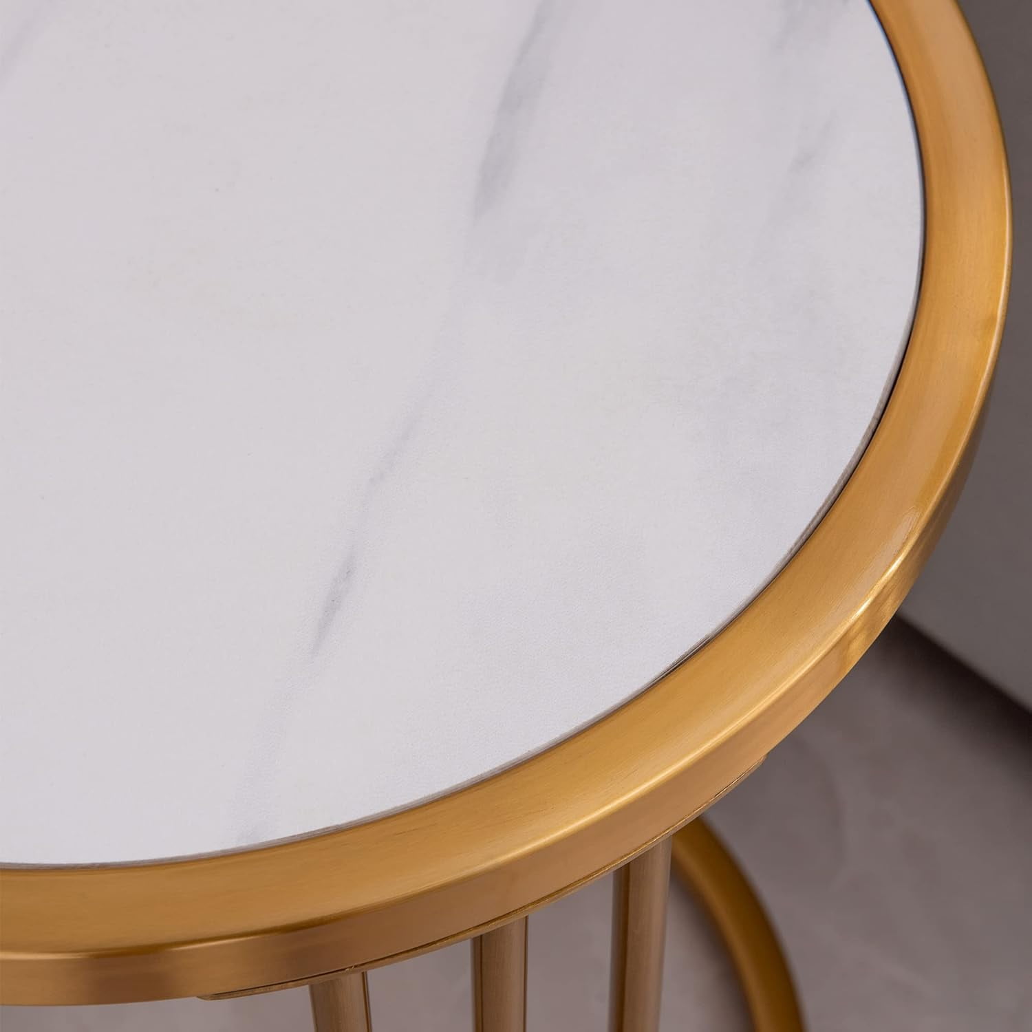 Sintered Stone Tabletop 15.7" Round End Table Golden Stainless Steel Frame Accent Table for Living Room and Bedroom
