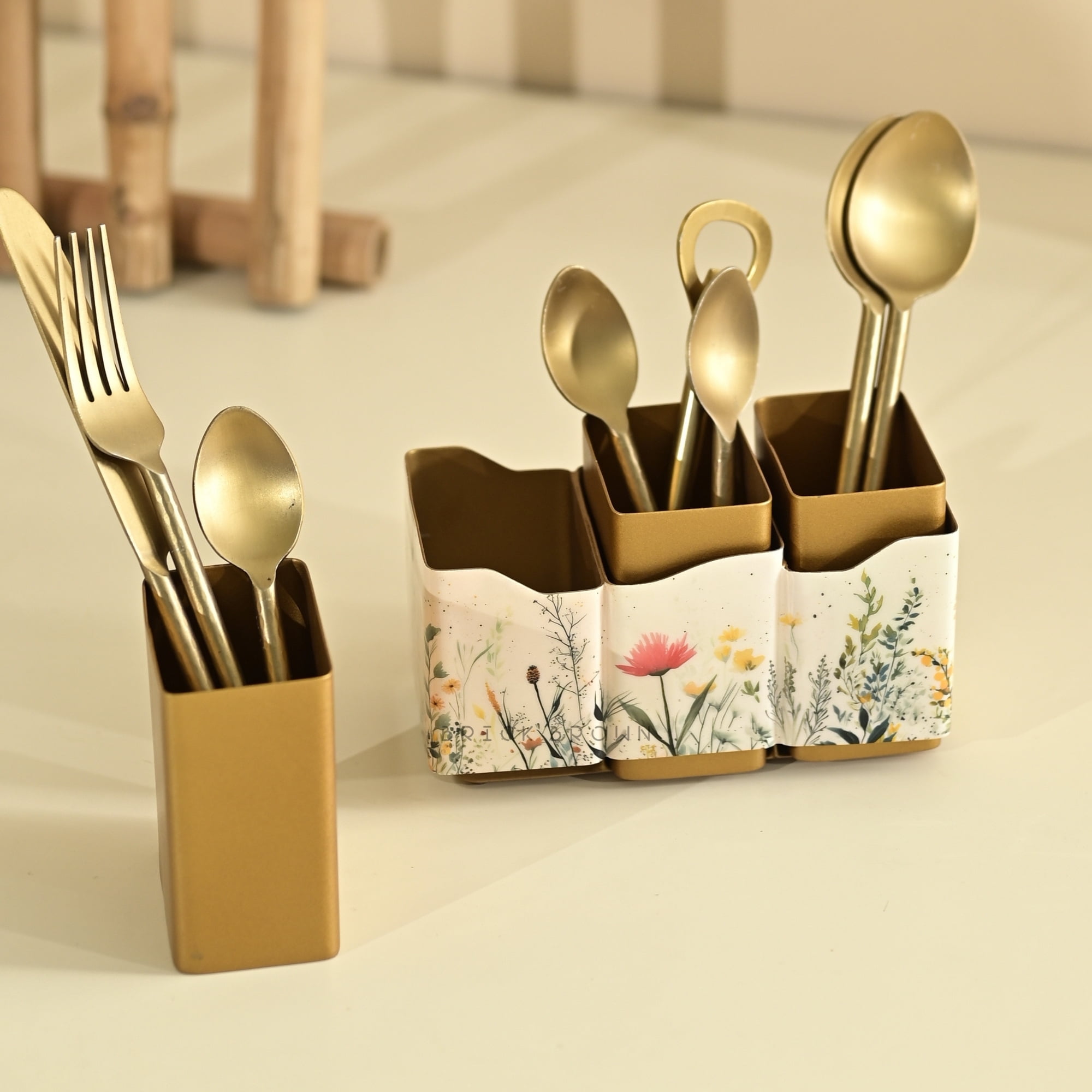 Brick Brown® Premium Metal Triflora Cutlery Holder – Spoon Stand for Kitchen | Spoon Holder for Dining Table | Wooden Caddy Storage Organizer | Stand Caddy Holder for Kitchen Utensils (6.3x8x9.5in)