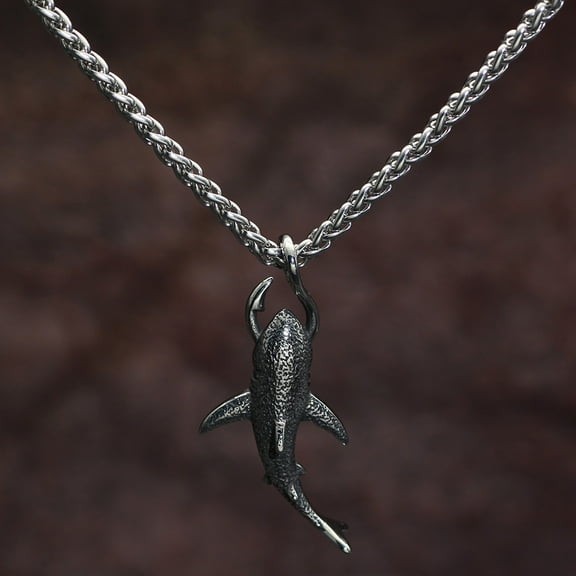 Whale Pendant Necklace, Charming Long Chain Jewelry Suitable for Both Men and Women, Retro Style Accessories,Shark pendant