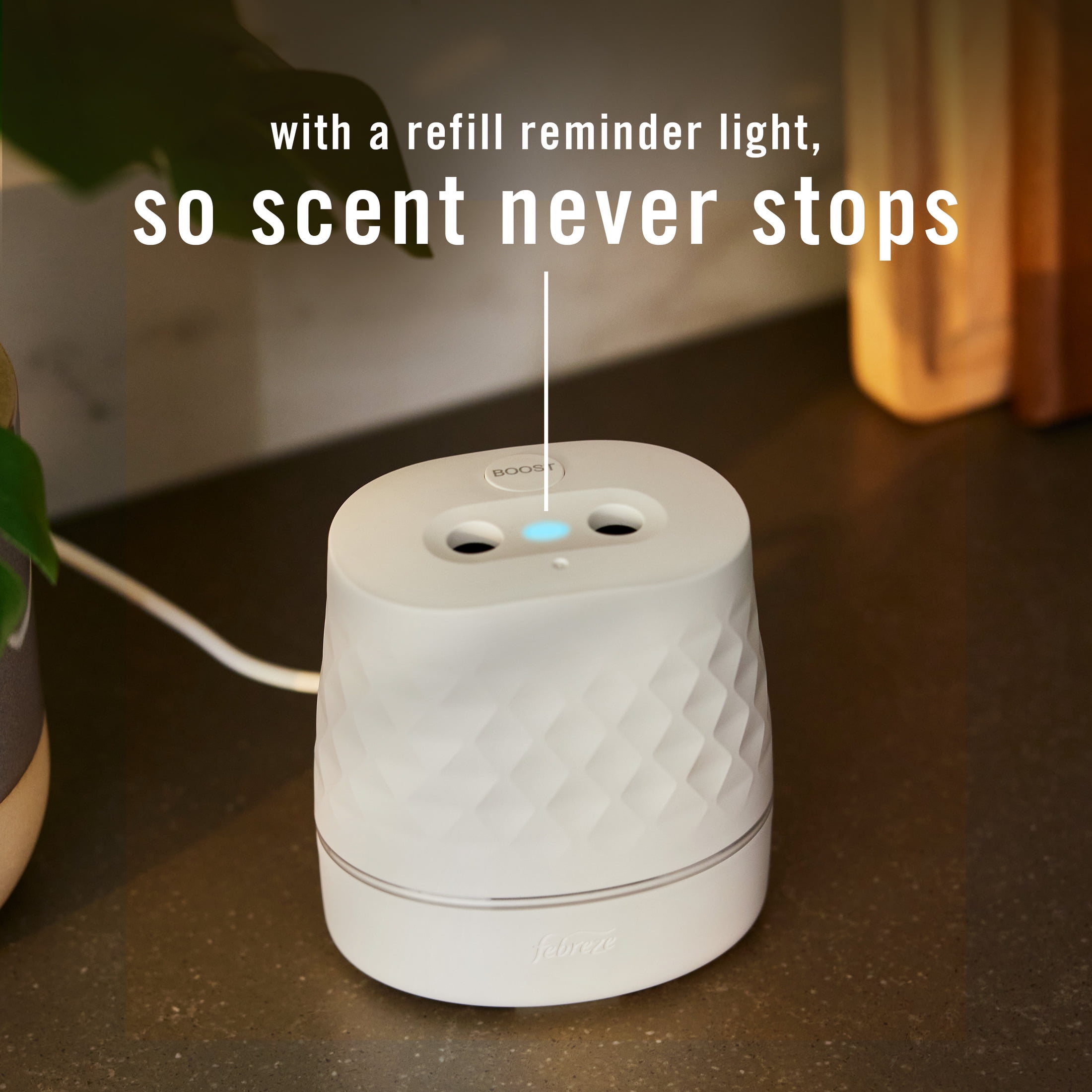 Febreze PLUG Scent Booster Starter Kit, Oil Diffuser, Air Freshener Plug In, Continuous Scent Device + 1 Baked Cinnamon Apple Refill