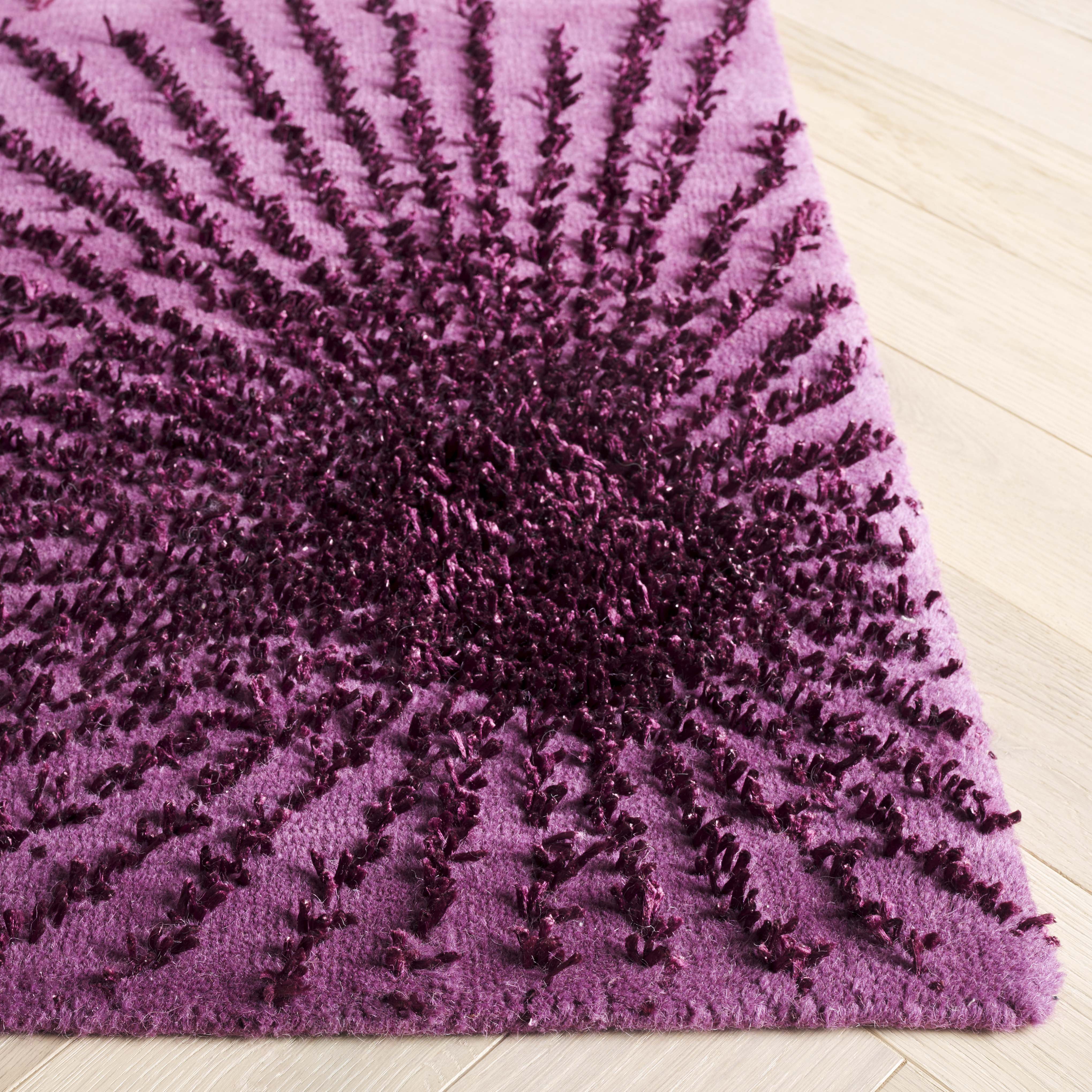 SAFAVIEH Soho Fiesta Geometric Area Rug, Purple, 5' x 8'