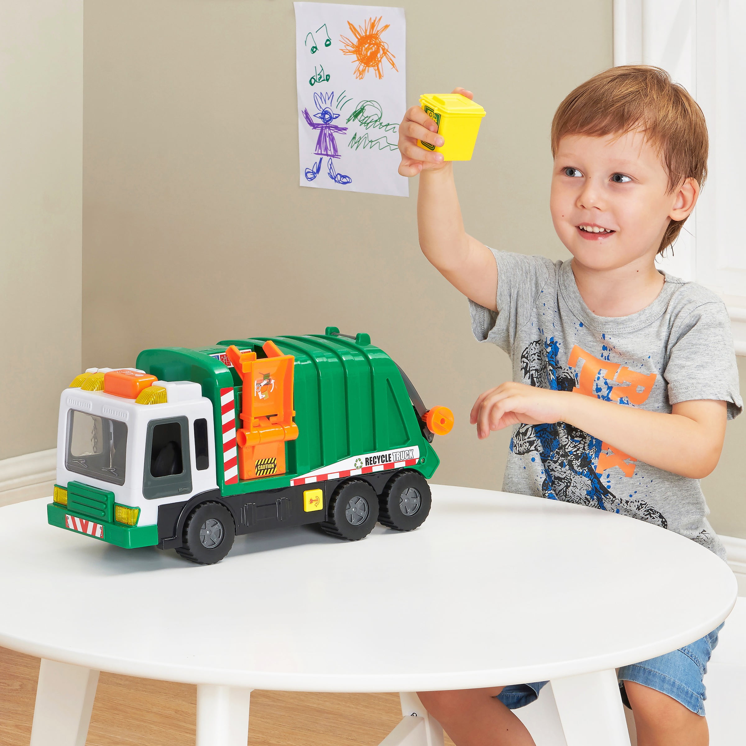 adventure force recycling truck