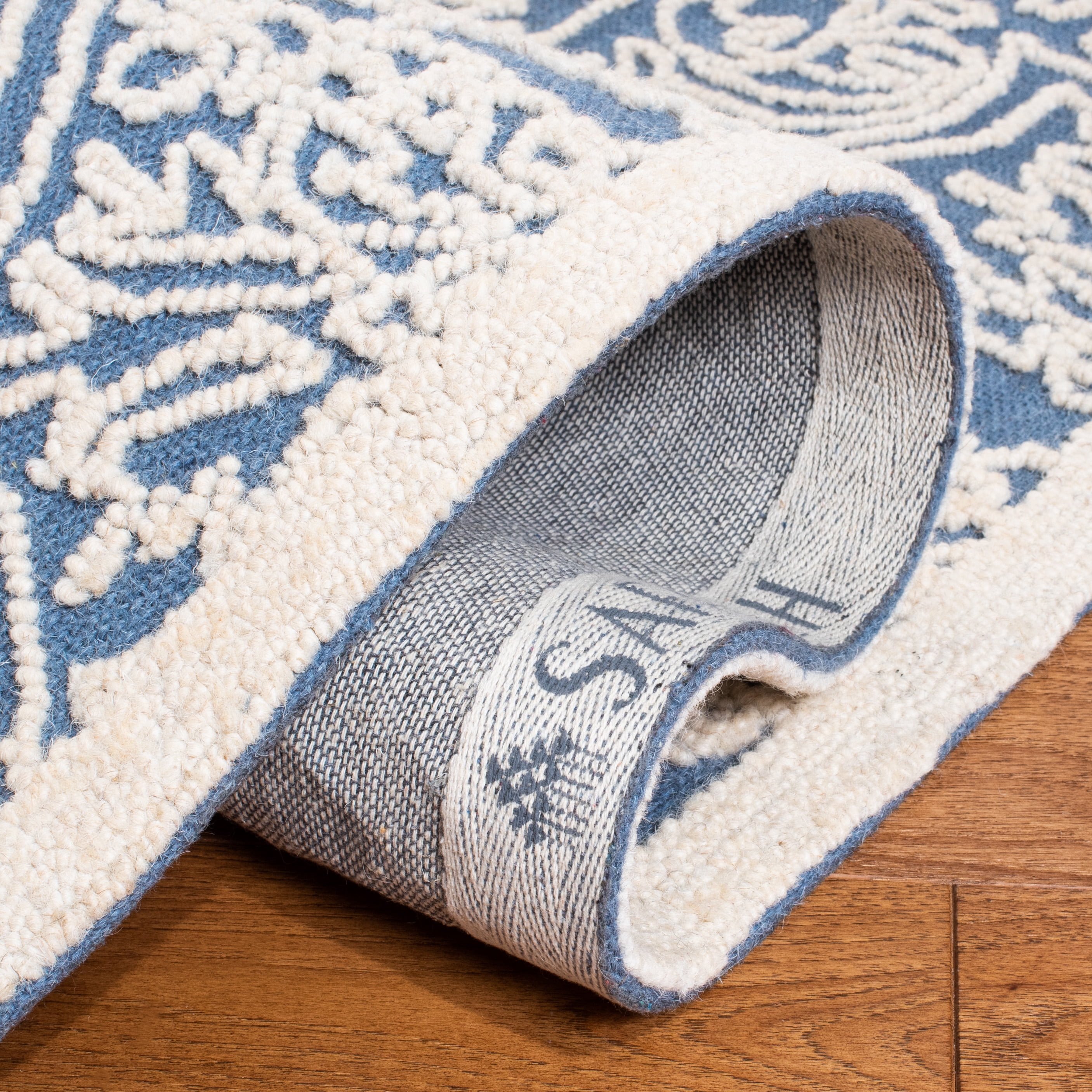 SAFAVIEH Trace Burton Geometric Wool Runner Rug, Blue/Ivory, 2'3" x 8'