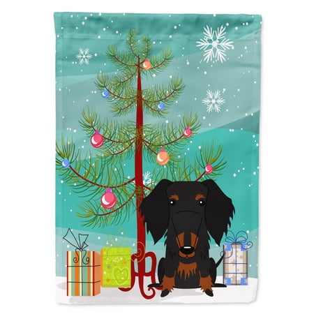 Carolines Treasures BB4252GF Merry Christmas Tree Wire Haired Dachshund Black Tan Flag Garden Size   Small  multicolor