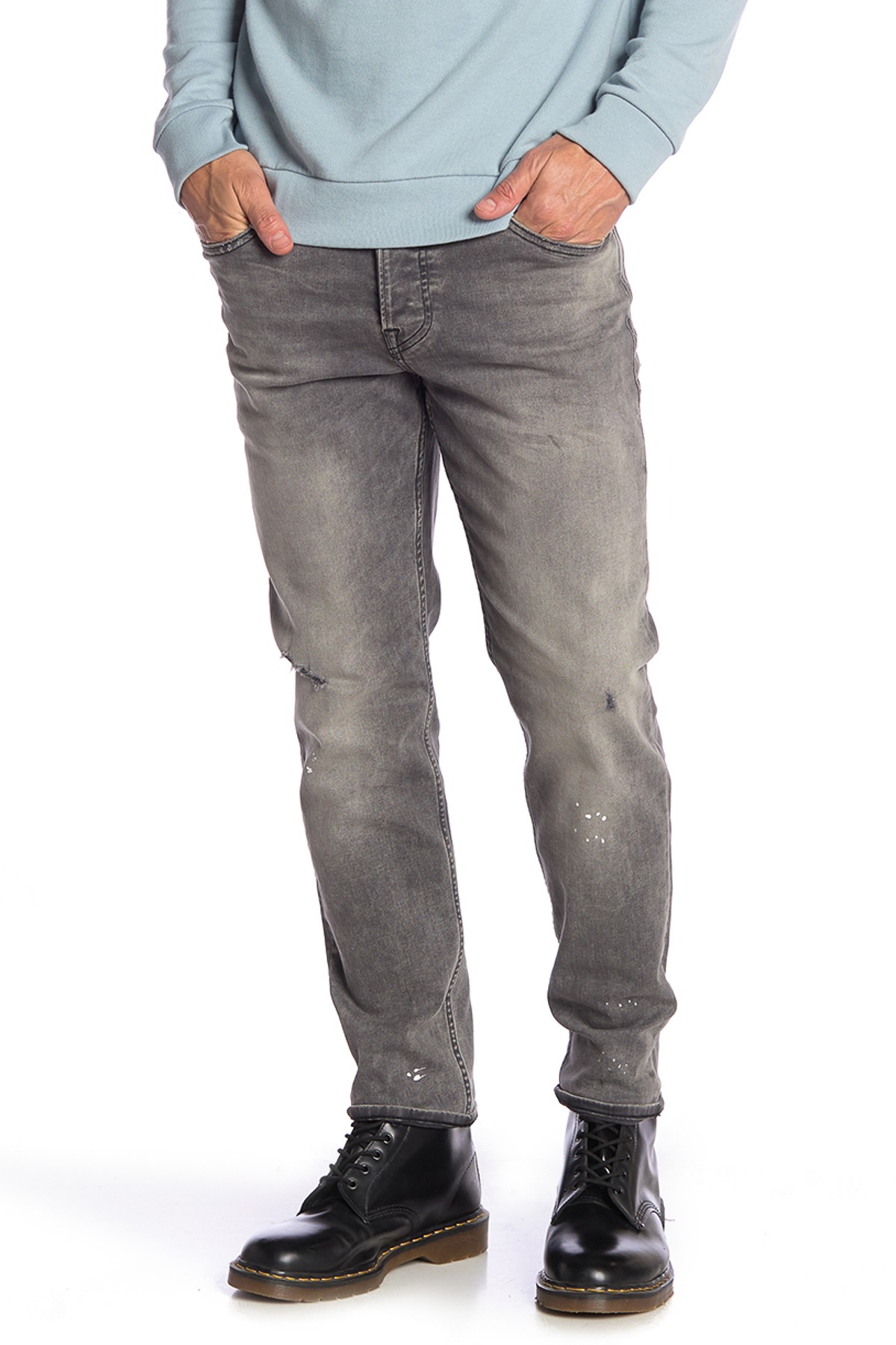 men's relaxed fit distressed jeans