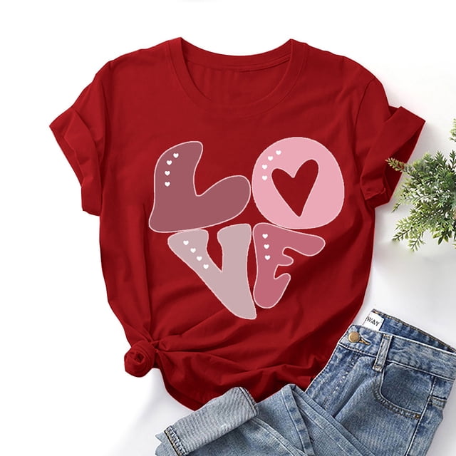 Styesk T-Shirts pour Femmes Saint-Valentin Graphique Décontracté Grande Taille Hauts Imprimé Cœur Hauts de Sortie Confortables Doux Col Rond T-Shirts Chandail Mode Léger Manches Courtes T-shirt