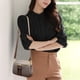 thumbnail image 5 of Bolso de mano sencillo de piel suave para mujer, estilo urbano, con un solo hombro, color gris oscuro, 5 of 5