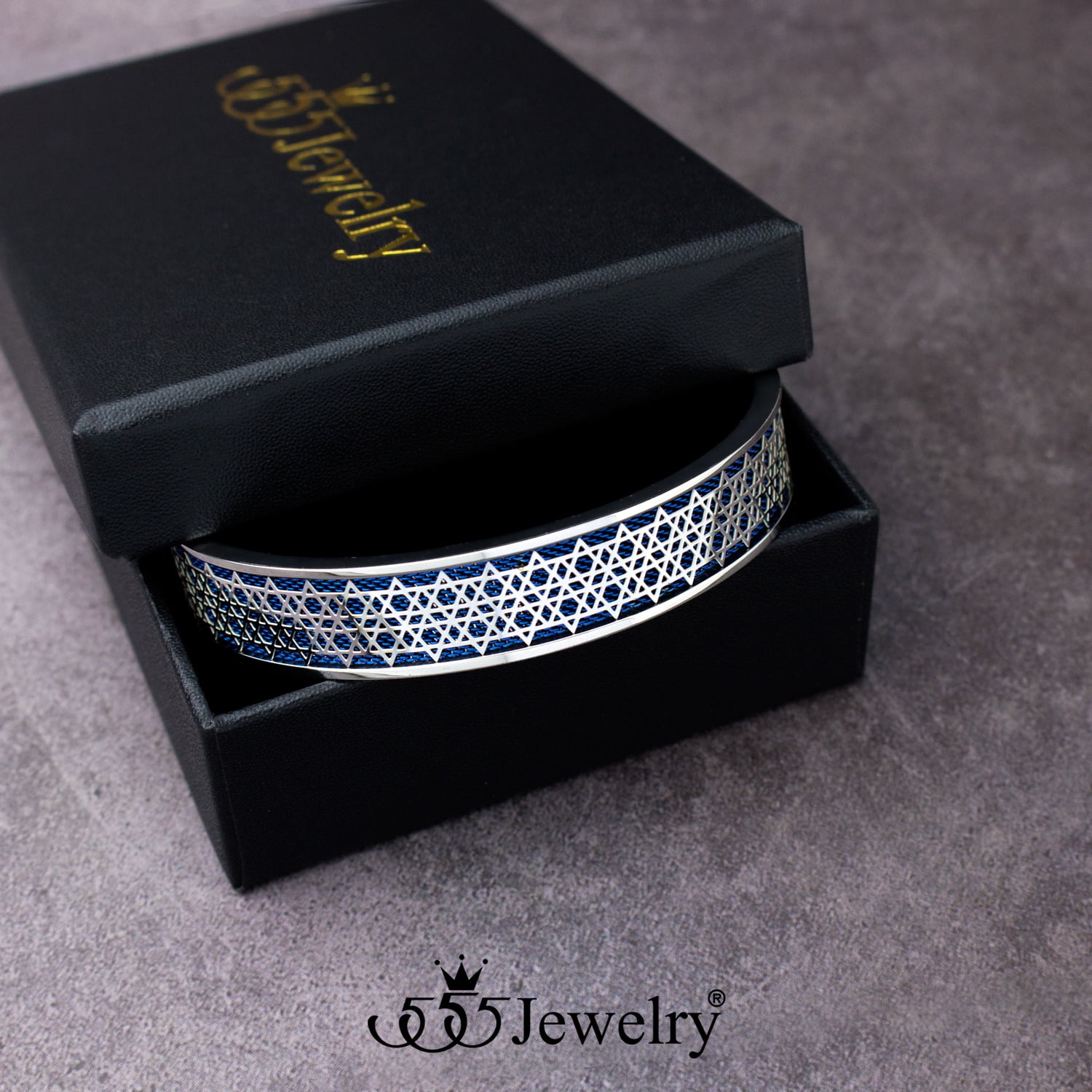 555Jewelry Stainless Steel Cuff Bangle Star of David Bracelet for Men and Boys, Silver/Blue