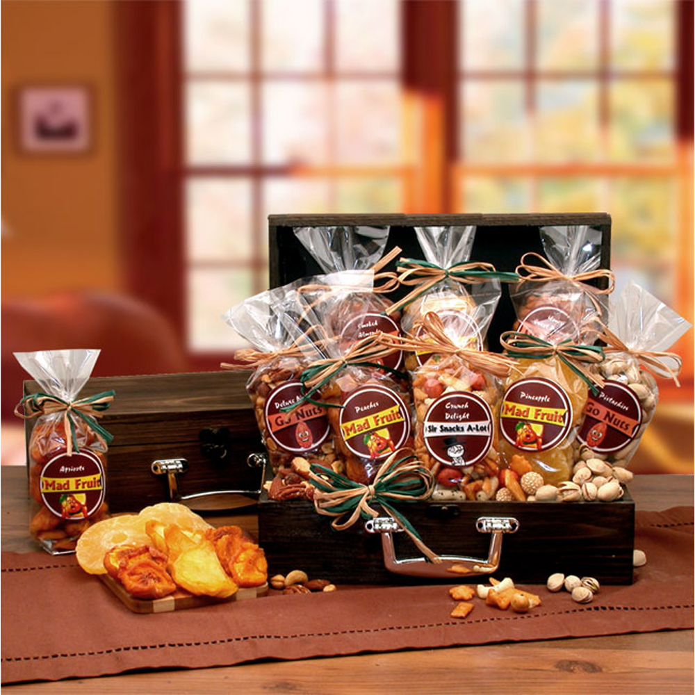 Premium Gourmet Fruit & Nuts Gift Chest