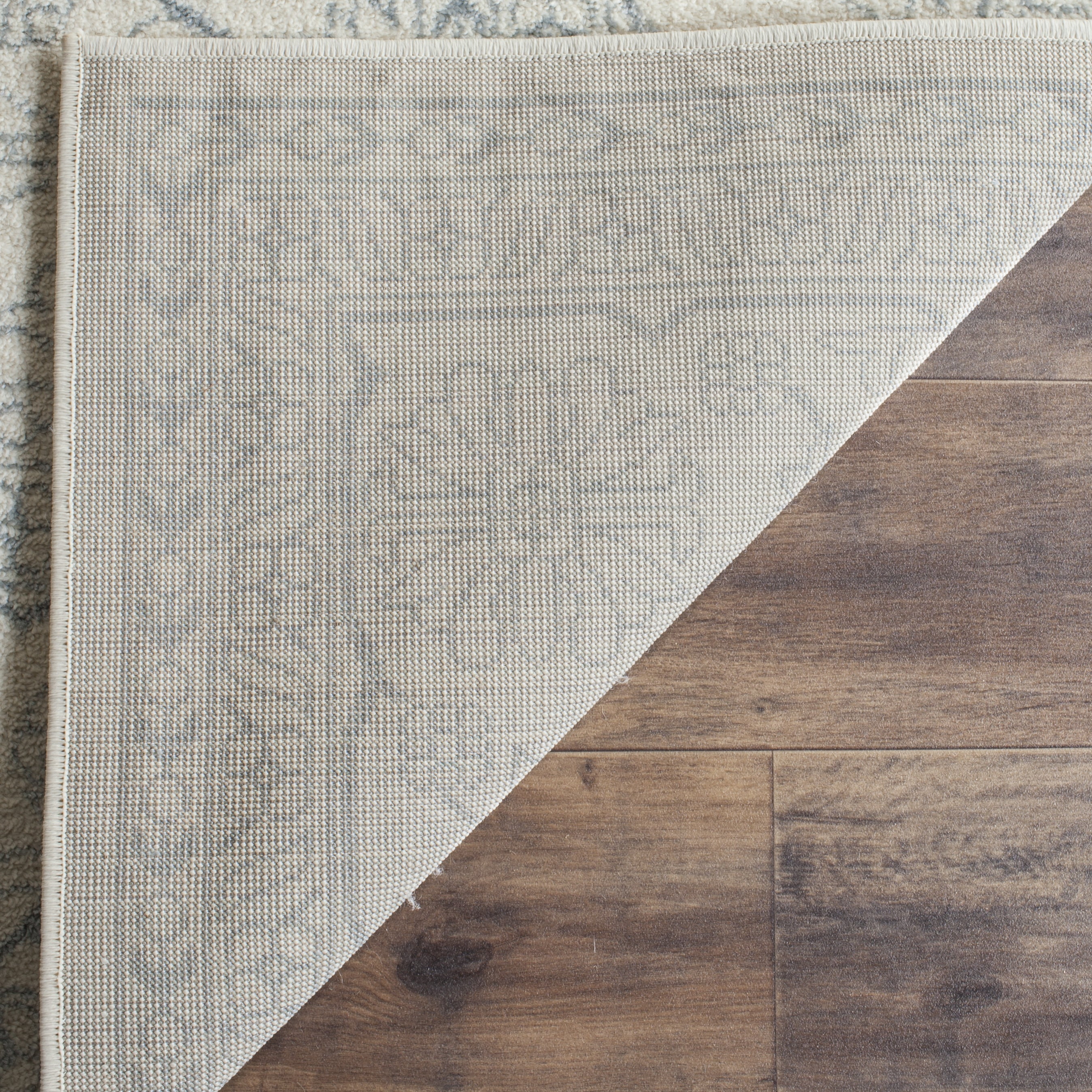 Safavieh Adirondack Xavier Oriental Runner Rug, Ivory/Slate, 2'6" x 10'
