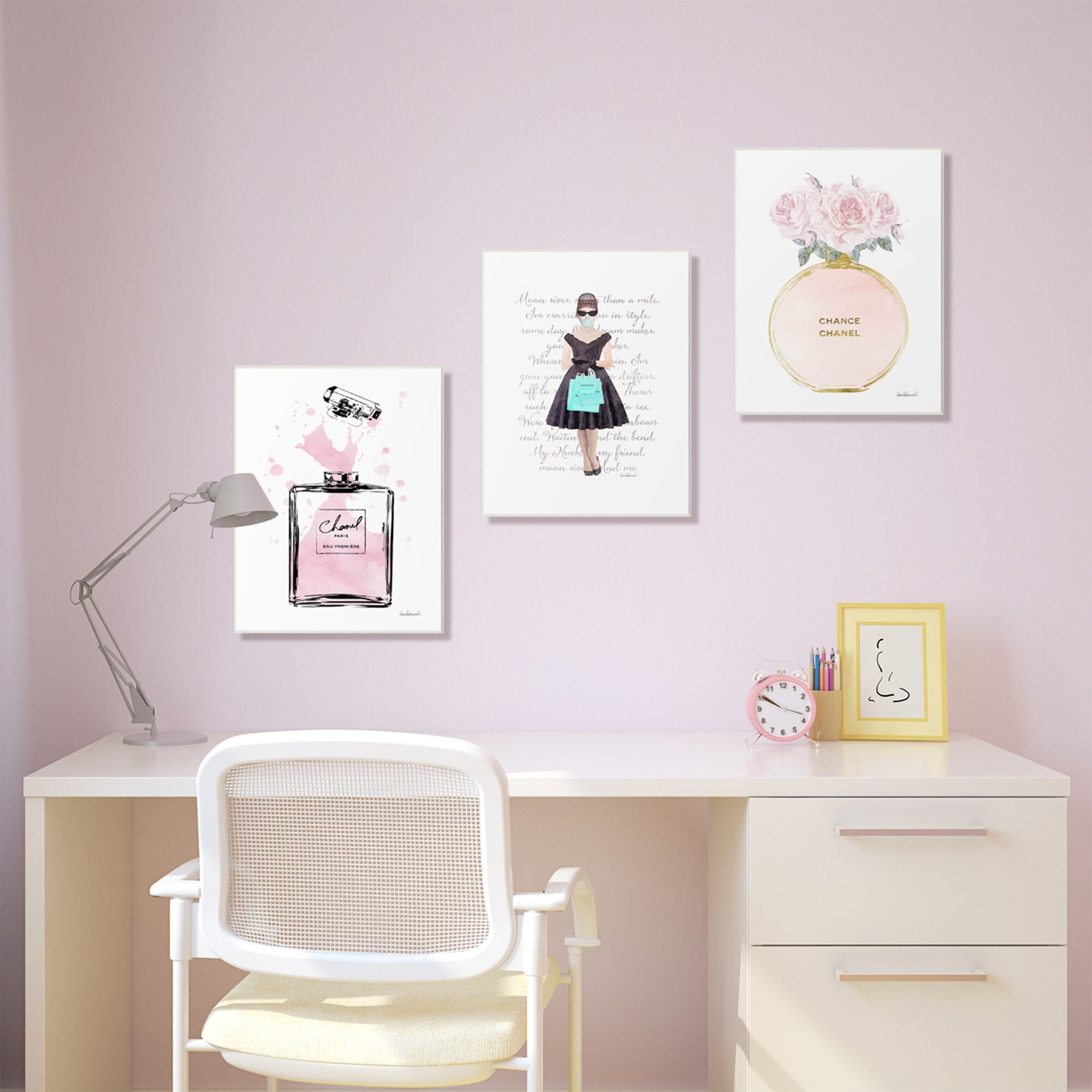 The Stupell Home Decor Collection Pretty Pink Watercolor Perfume Bottle Splash Oversized Wall Plaque Art, 12.5 x 0.5 x 18.5