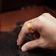 thumbnail image 5 of Anillo de boda King Will GLORY, oro de 18 quilates, carburo de tungsteno, 5 of 7