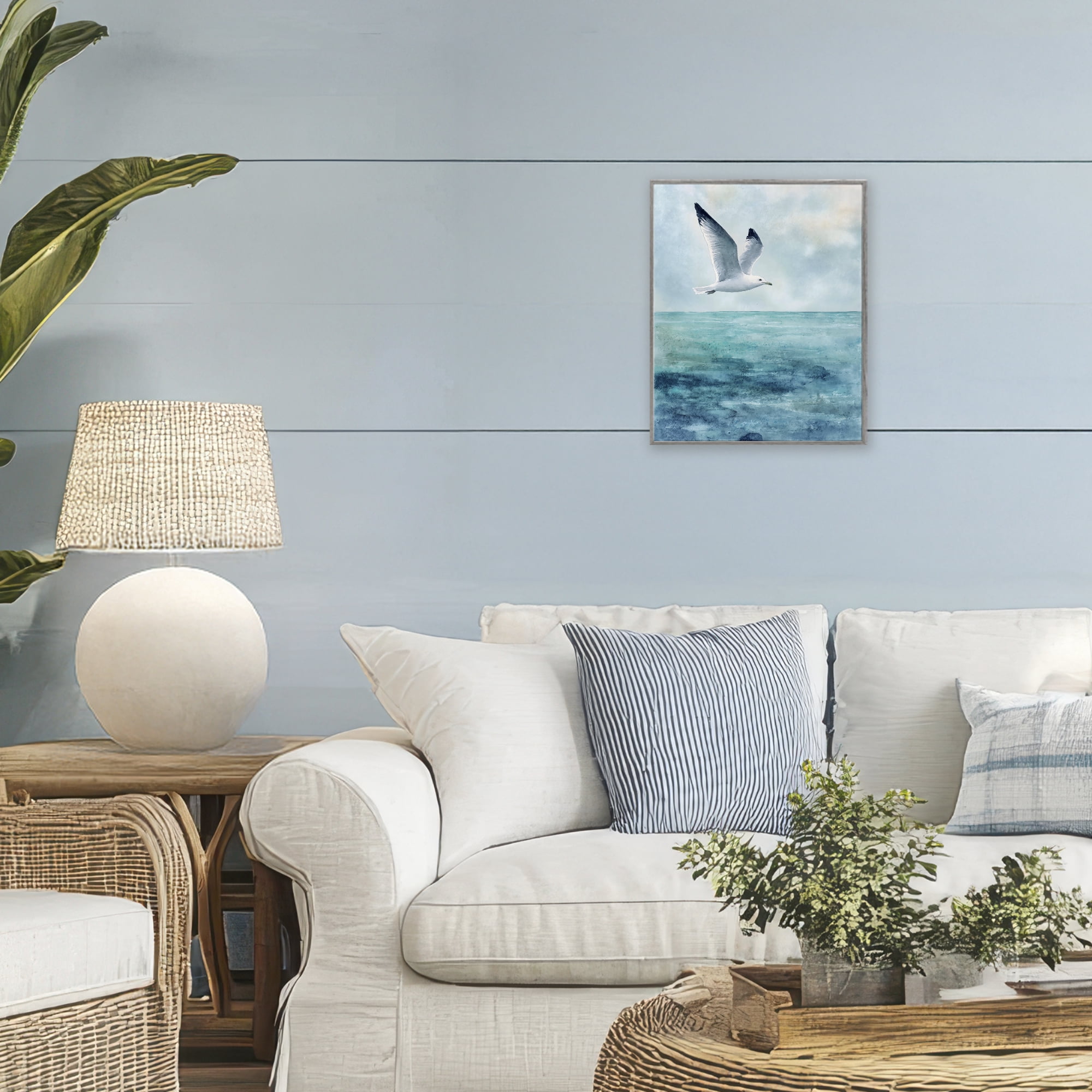Stupell Industries Seagull With Black Tips Gray Framed Giclee Art, design by Franklyn Gregory