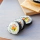thumbnail image 2 of Injueey Sushi Rolling Mat Rice Japanese Roller DIY Homemade Curtain Plate Kitchen Household Mold Maker for Microwave Oven Almacenamiento y organización del hogar, 2 of 6