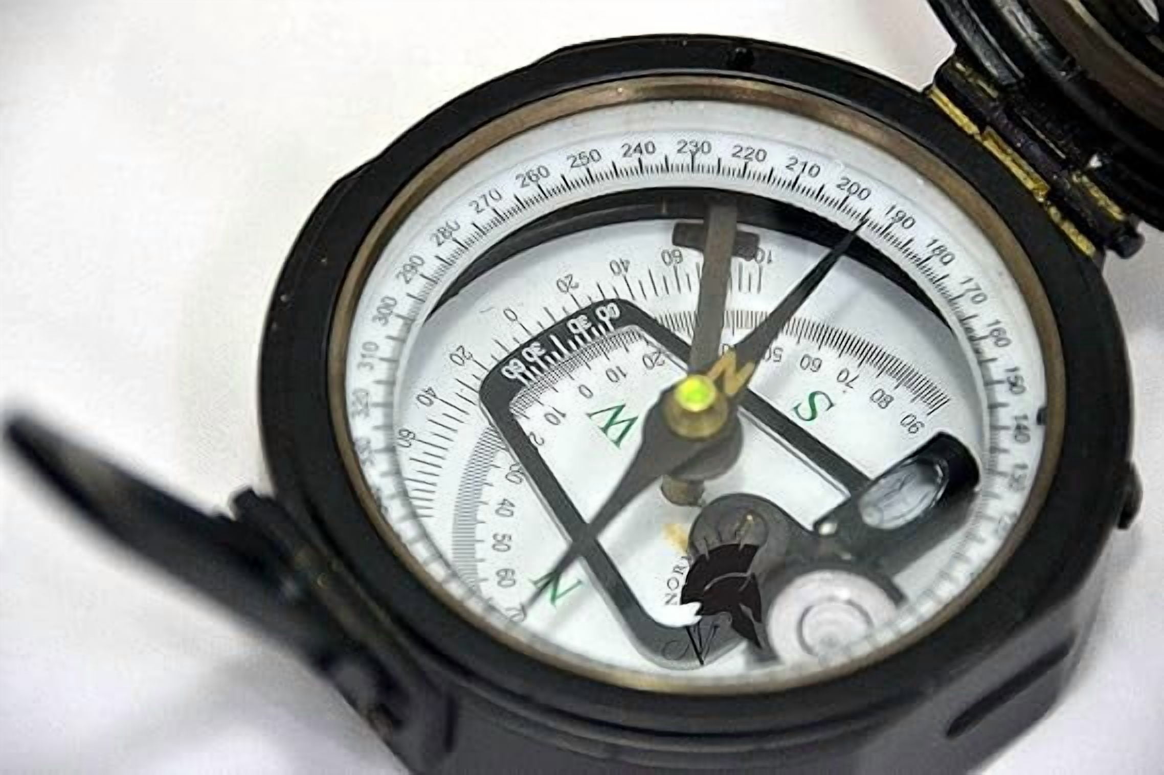 Brass Brunton Geological Compass – Black, Compass for Outdoor Navigation and Surveying