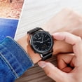 thumbnail image 4 of Reloj electrónico informal deportivo con corona de cuero y hebilla redonda para hombre, 4 of 5