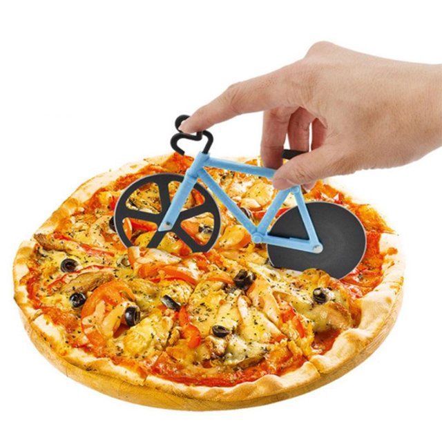 Cortador de pizza de acero inoxidable Forma de bicicleta de dos ruedas Cuchillo de corte de pizza Herramienta de pizza Cortador de pizza blanco