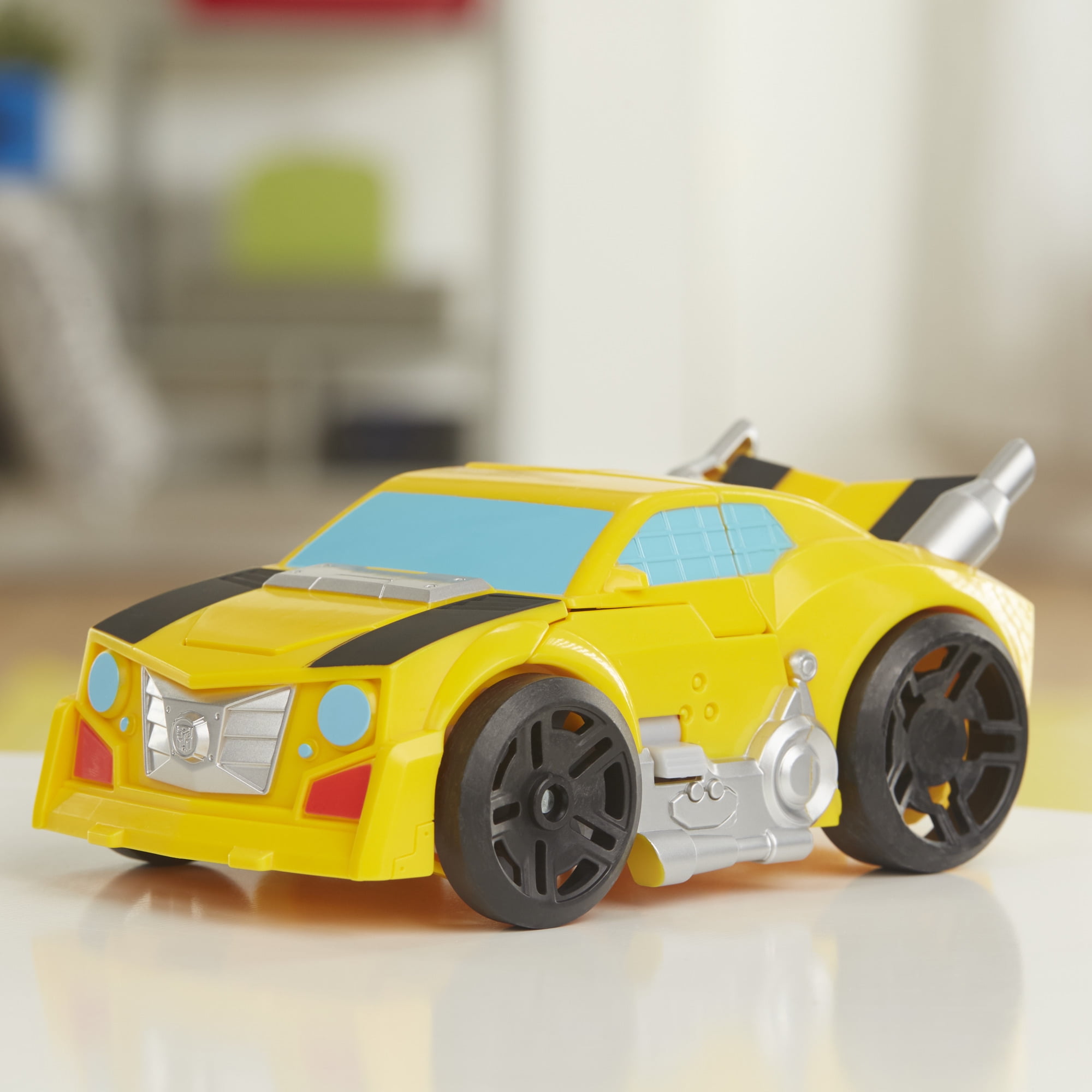 Transformers Rescue Bots Academy Bumblebee, 6-Inch Collectible Action Figure