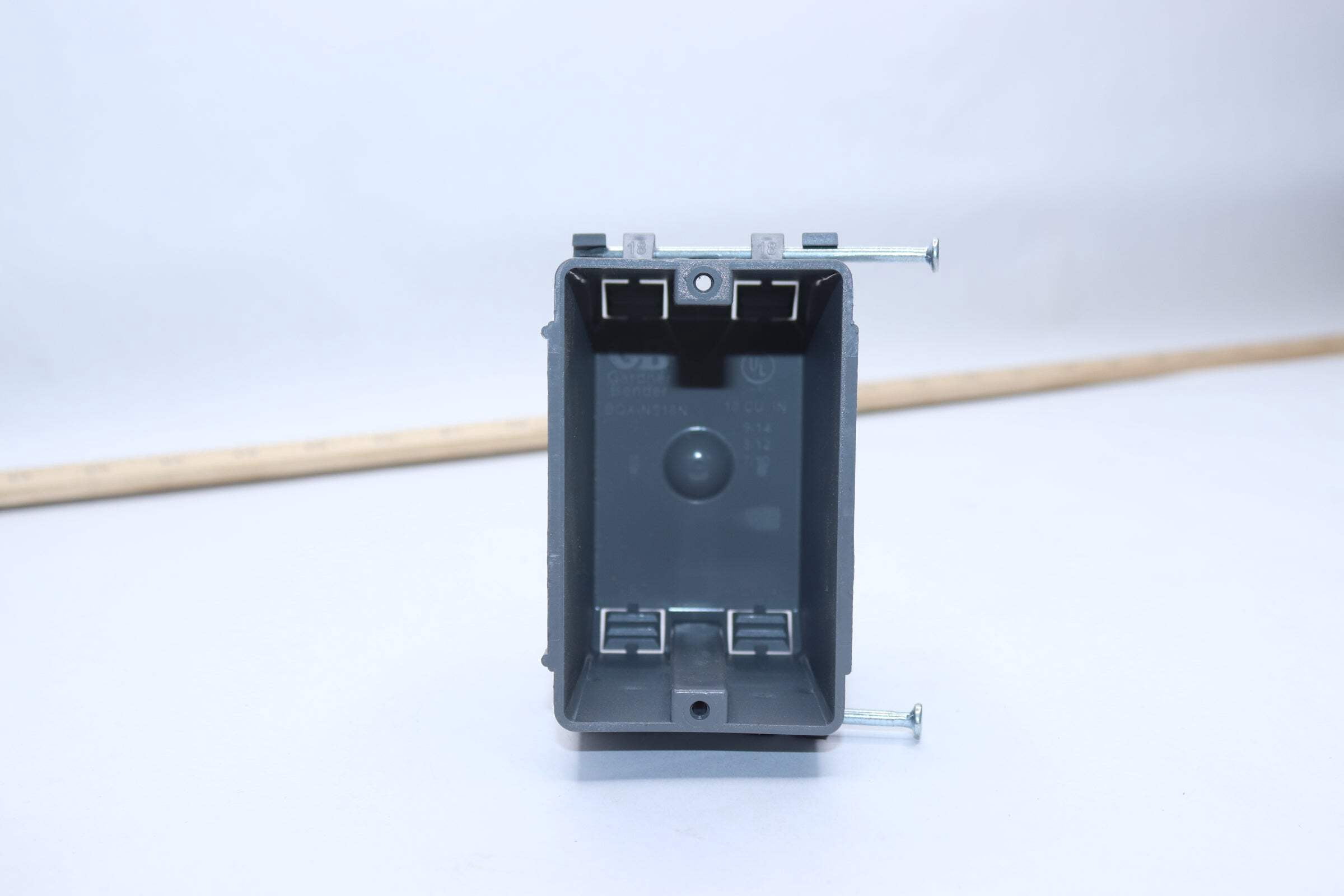 Gardner Bender BOX -NS18N 18 cu. in. 1-Gang New Work Standard