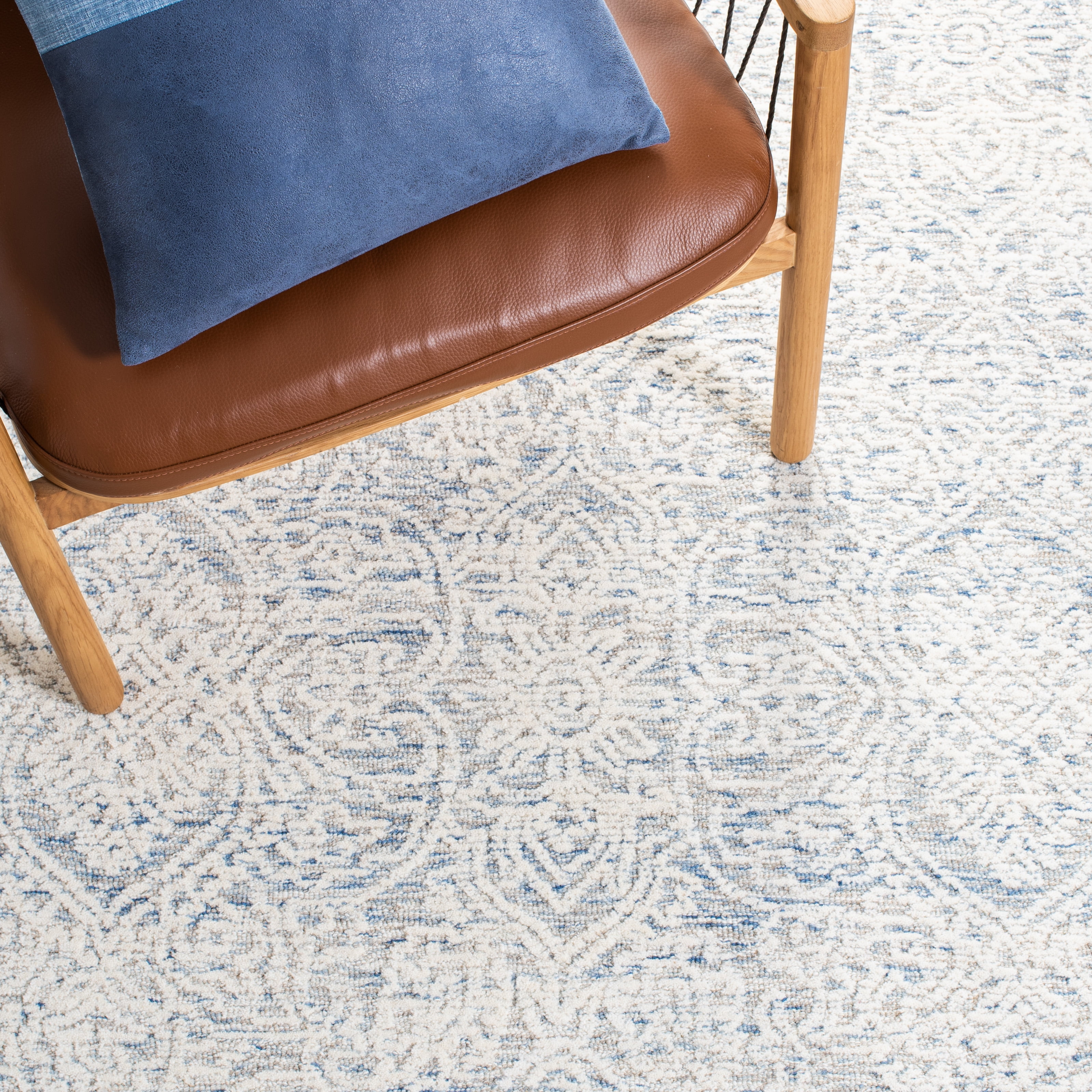 SAFAVIEH Metro Aditi Medallion Runner Rug, Light Blue/Ivory, 2'3" x 8'