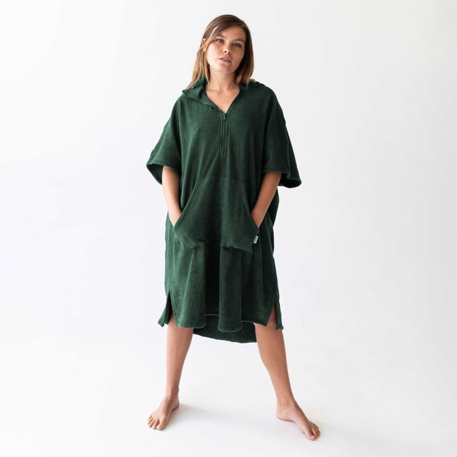 Poncho de Toalla Unisex con capucha CECO para cambiado y secado rápido de materiales reciclados