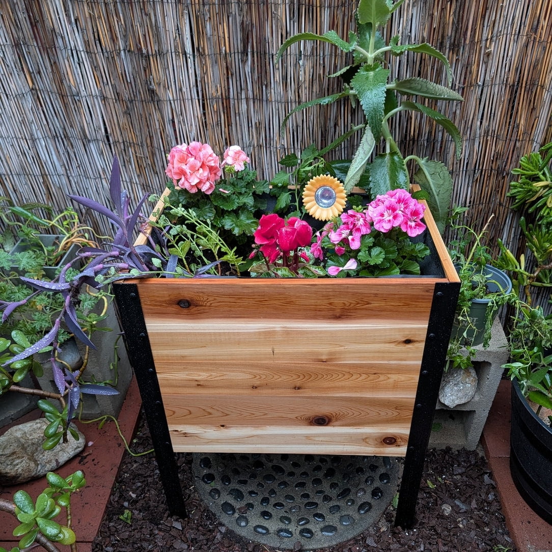 Cedar Planters 18" x 24" Outdoor Raised Garden Bed - 100% Canadian Western Red Cedar Elevated Planter Kit, 30" Tall
