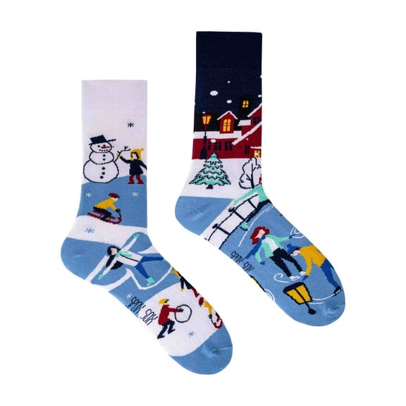 SPOX SOX - Mens & Ladies Mismatched Novelty Odd Socks - Winter Activities
