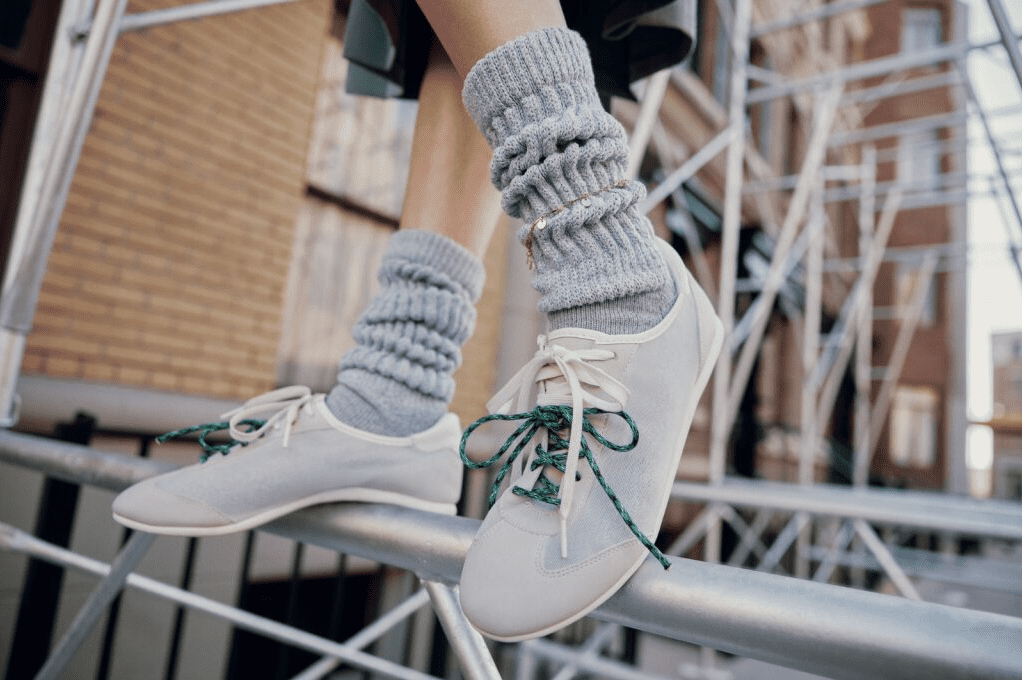 Scoop Women's Lace-Up Mesh Sneakers