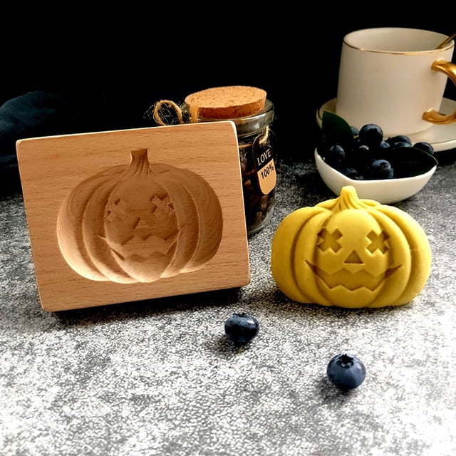TIMIFIS Baking Molds Novel Halloween Carved Model Cutter Wooden Gingerbread Shortbread Model Kitchen Gadgets