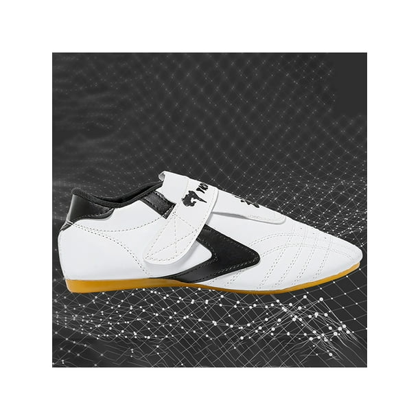 Shoes for hotsell karate training