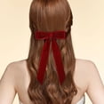 thumbnail image 1 of Set de 3 pinzas para el cabello con lazo de terciopelo, estilo princesa, con diseño de dulces y estilo moderno., 1 of 6