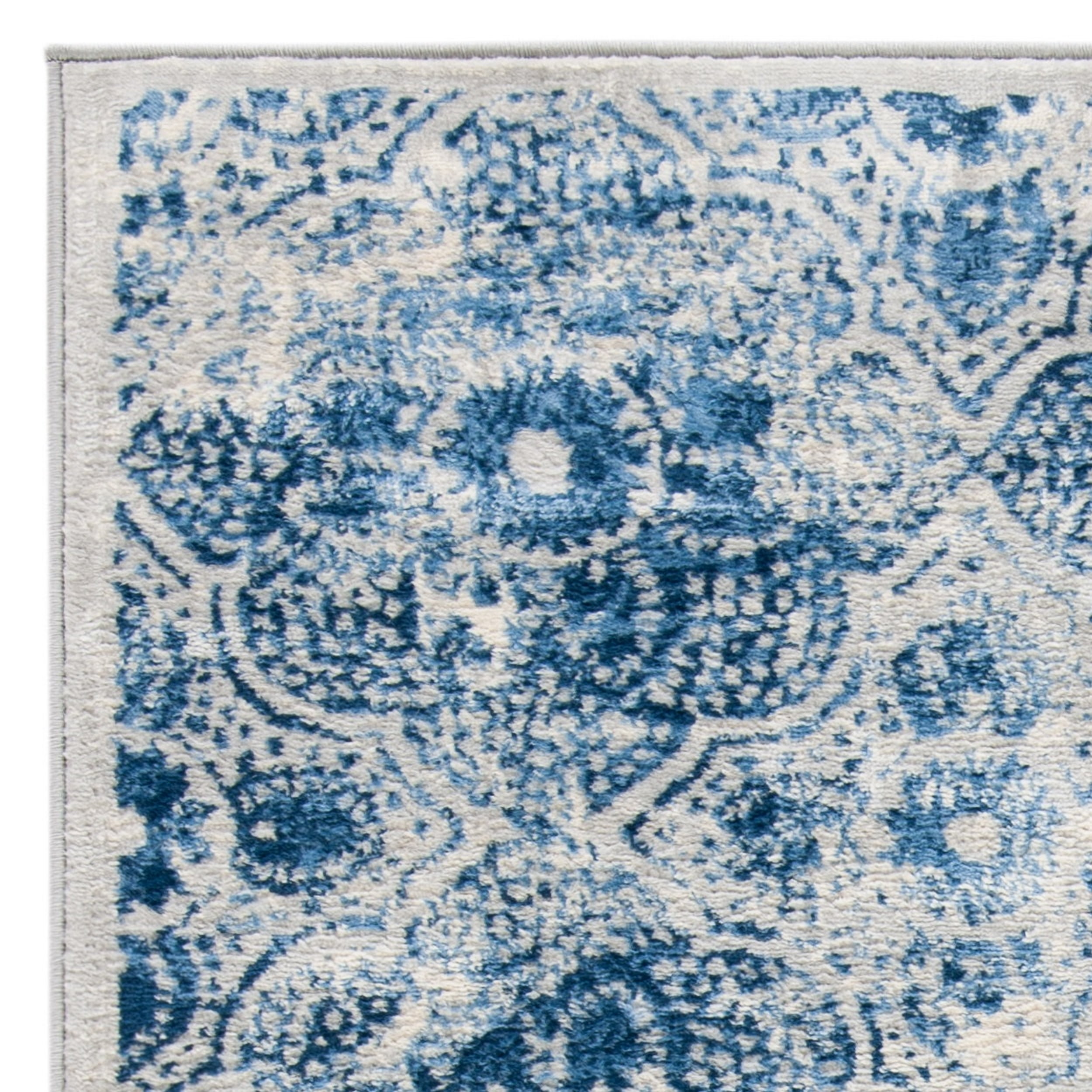 SAFAVIEH Martha Stewart Nazca Floral Area Rug, Cream/Blue, 4' x 6'