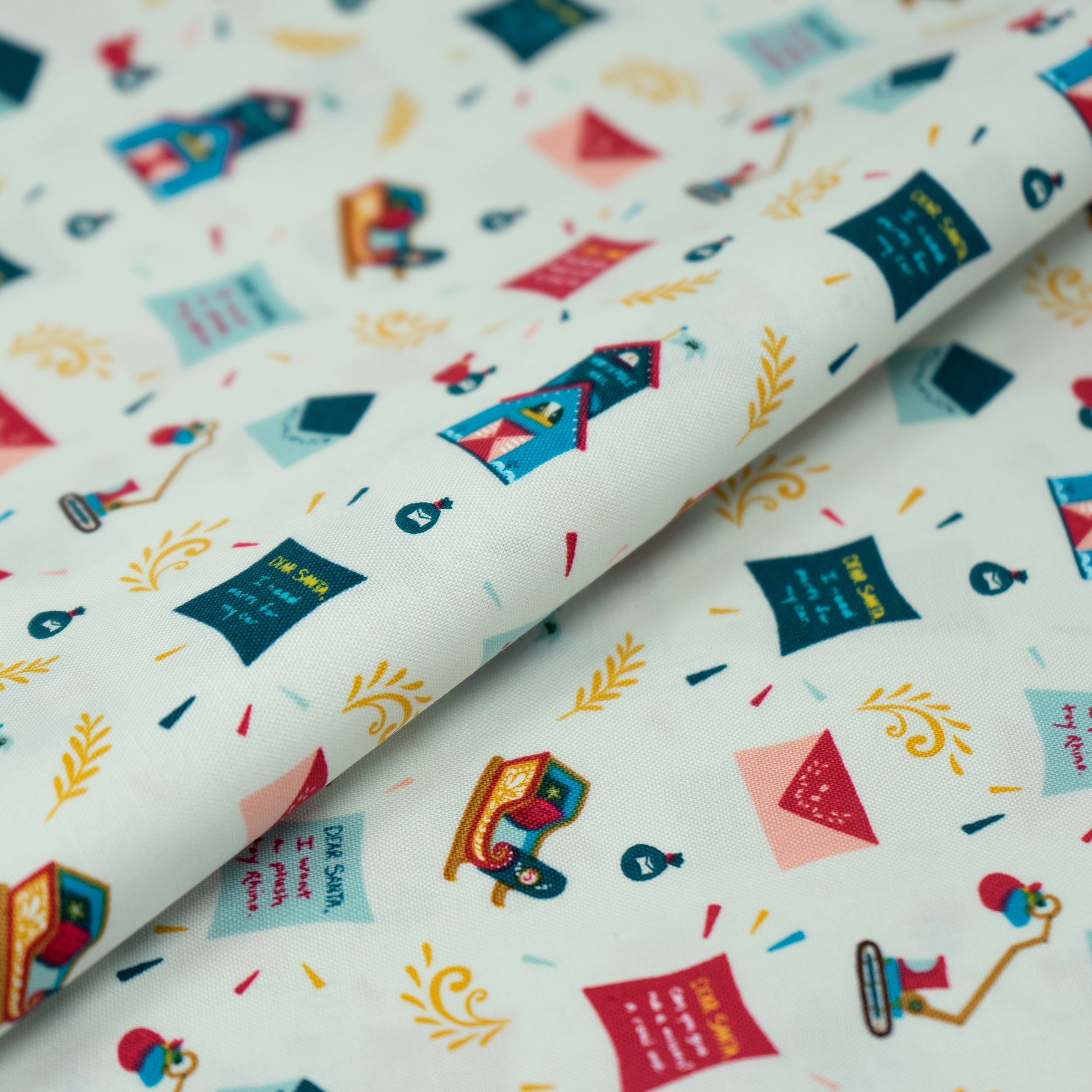 SINGER Christmas Collection 44" x 2 yd 100% Cotton Houses Letters Sewing & Craft Fabric, Multi-color