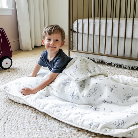MakeMake Organics Tapis de Sieste en Coton Certifié GOTS avec Oreiller Détachable pour Enfants - Sac de Couchage en Microfibre Douce pour Tout-Petits, Garçons, Filles - Idéal pour Da