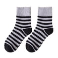 thumbnail image 3 of Calcetines de invierno Minnieouse 5 pares para hombre media pantorrilla Rayas gris claro AP010992-07B, 3 of 6
