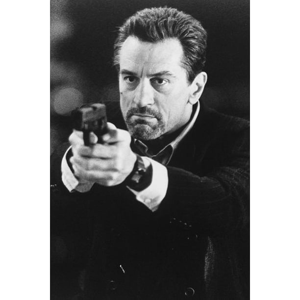 Robert De Niro 24x36 Poster classic with gun from Heat - Walmart.com ...