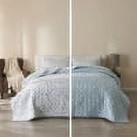 Snowflake Microfiber Reversible Quilt Set with Shams (King, Snowflakes)