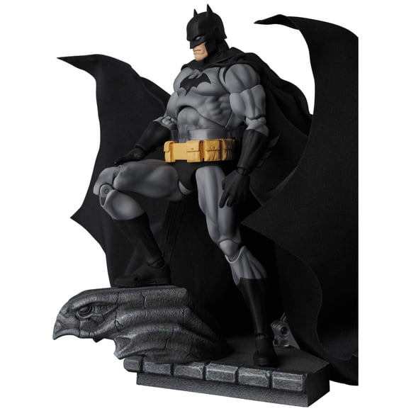 DC Comics: Batman Hush (versión negra) Figura de acción Mafex, multicolor