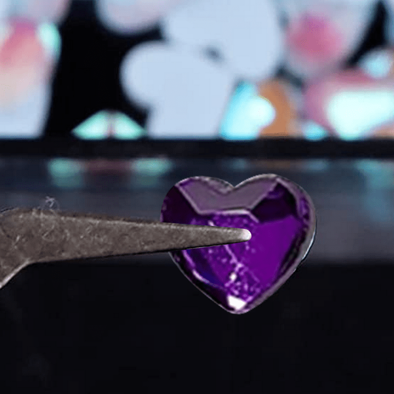 crystal heart nails  Nails design with rhinestones, Diamond nail designs, Heart  nails