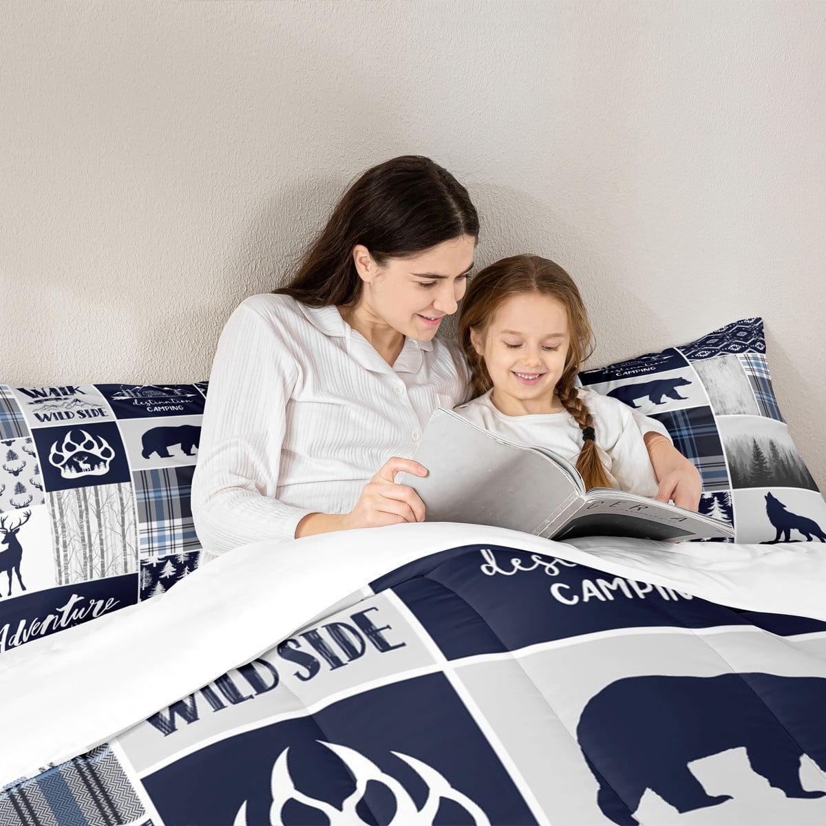 Deer Bear Comforter Set Twin Size,Wolf Hunting Adventure Rustic Bedding Set Adults Room Decor,Geometric Plaids Patchwork Down Comforter,Blue Xmas Duvet Insert