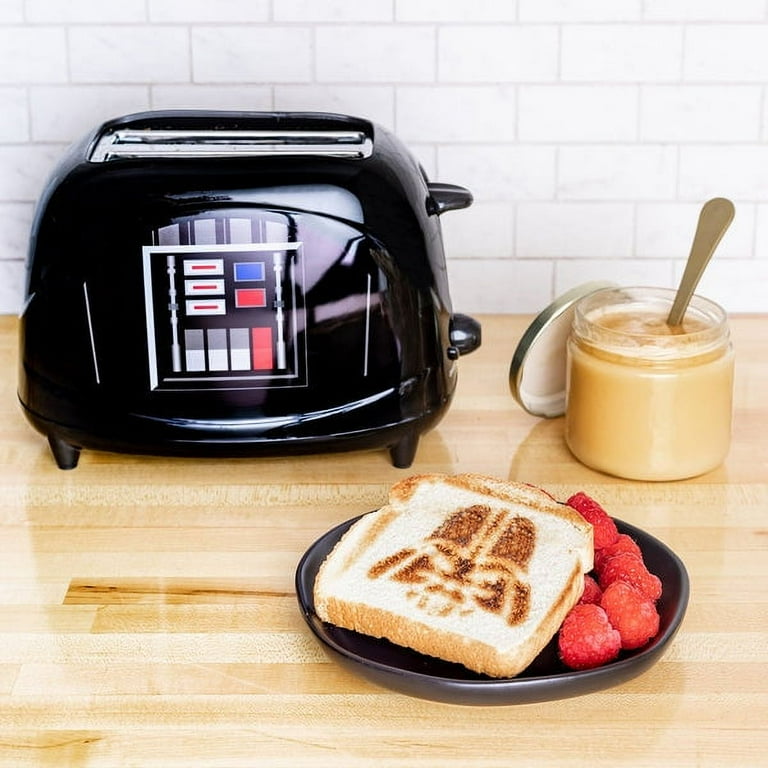 ダースベイダートースター Uncanny Brands Star Wars Darth Vader Toaster - Walmart.com