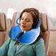 thumbnail image 4 of Almohada de viaje portátil de diseño ergonómico para niños, tela agradable para la piel con correa a presión (azul), soporte para el cuello de viaje con espuma viscoelástica Travel Essentials, 4 of 5