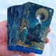 thumbnail image 3 of Baraja de Tarot DPEHAKMK Arcanos Azur con Libro Guía 78 Cartas, 3 of 9