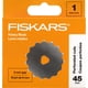 thumbnail image 1 of Cuchilla giratoria perforada Fiskars de 45 mm para proyectos de artesanía, 1 of 7