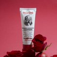 thumbnail image 2 of Limpiador THAYERS Rose Petal Radiance con vitamina C y E 120 ml, 2 of 6