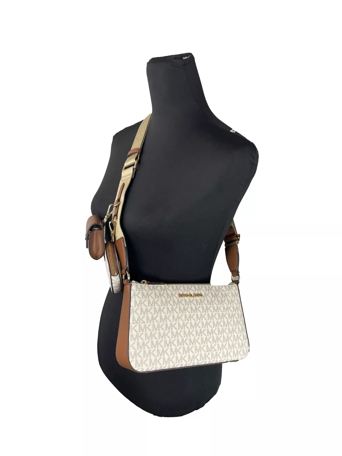 7月★Michael Kors★JET SET TRAVEL TECH CROSSBODY Michael Kors Jet Set Vanilla Signature PVC Crossbody Tech